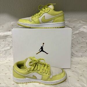 Air Jordan 1 Low SE "Limelight" Sneakers Women 6